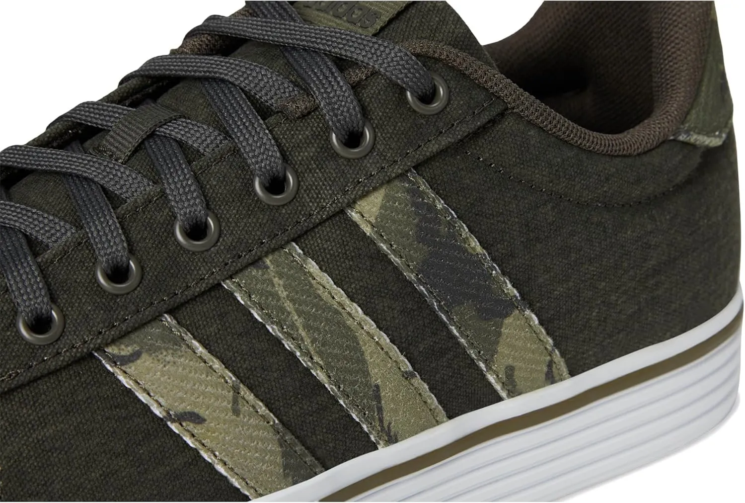 adidas Unisex-Adult Daily 4.0 Sneaker