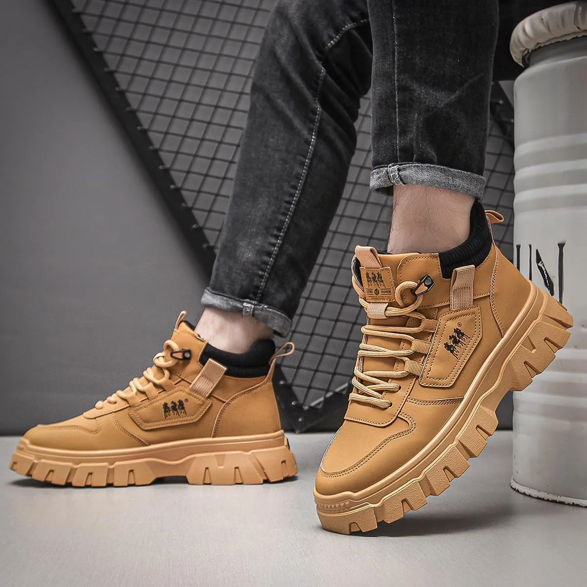 Breathable Non-Slip Hiking Boots for Men - Ideal for Outdoor Walking, Mountaineering, and Winter Activities
