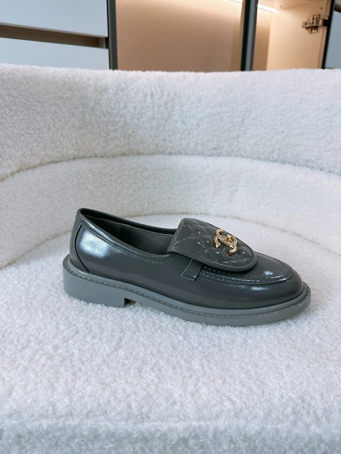 CC Moccasins 25mm In Grey Glossy Lambskin 144641