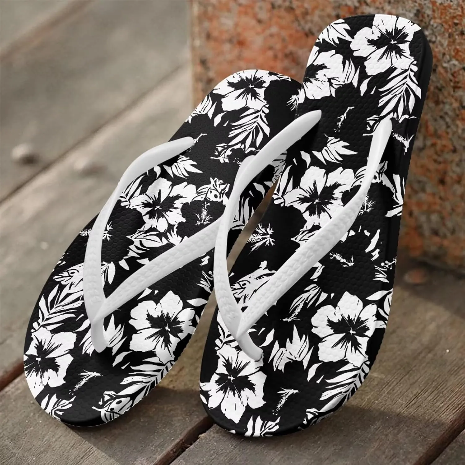Creative Tropical Floral Print Women Flip Flops Lightweight Shower Slippers Stylish Casual Beach Sandals Summer Vacation