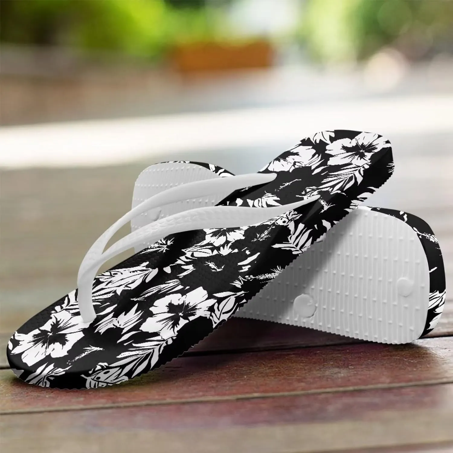 Creative Tropical Floral Print Women Flip Flops Lightweight Shower Slippers Stylish Casual Beach Sandals Summer Vacation