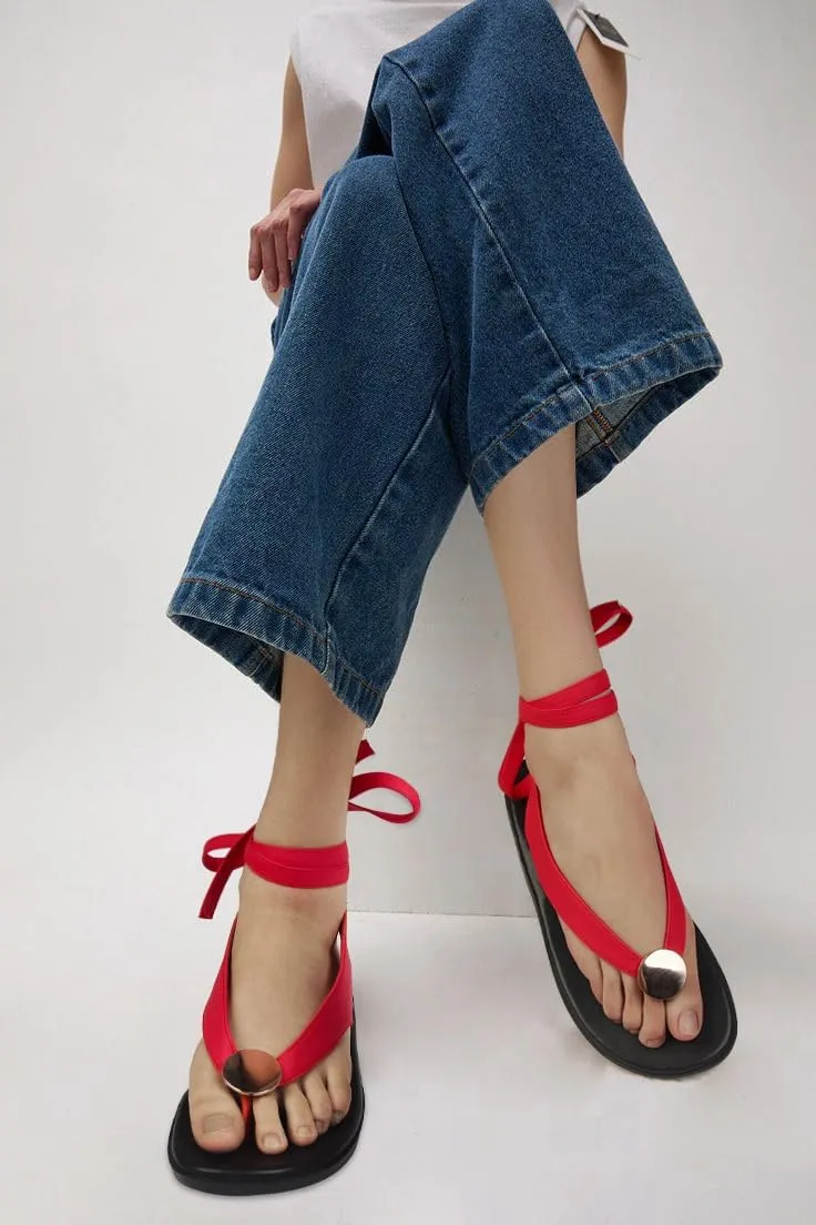 Flat Sandals for Women Strappy Sandals Comfortable Dressy Beach Flip Flop Slides Thong Sandals for Women with Metal Circular