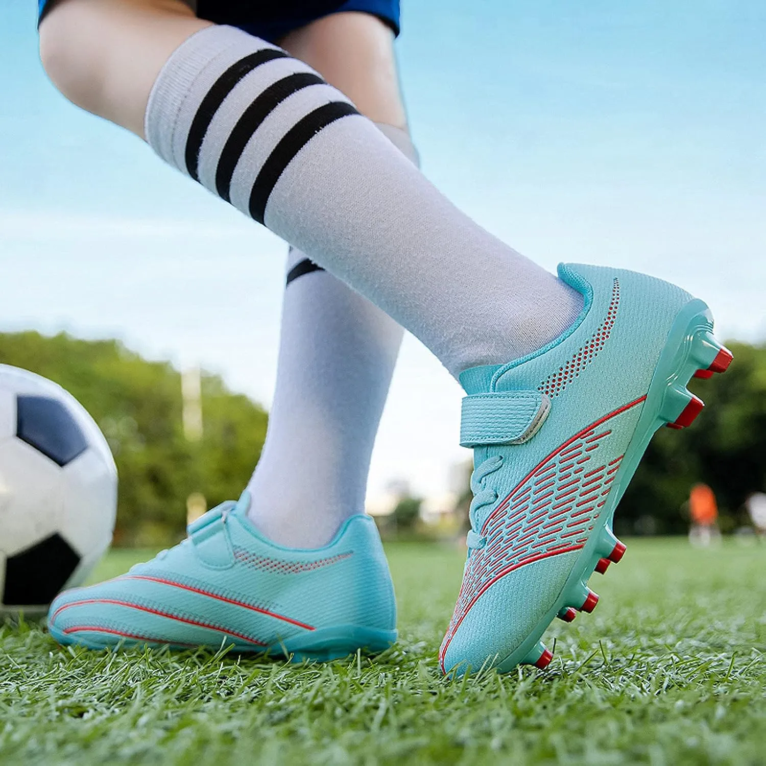 FLIOZY Football Shoes Kids Athletic Soccer Cleats Shoes Boys Girls Competition Training ShoesOutdoor/Indoor Lightweight Breathable Football Boots Sneakers
