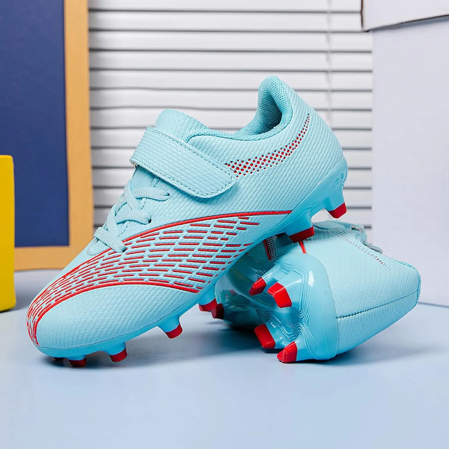 FLIOZY Football Shoes Kids Athletic Soccer Cleats Shoes Boys Girls Competition Training ShoesOutdoor/Indoor Lightweight Breathable Football Boots Sneakers