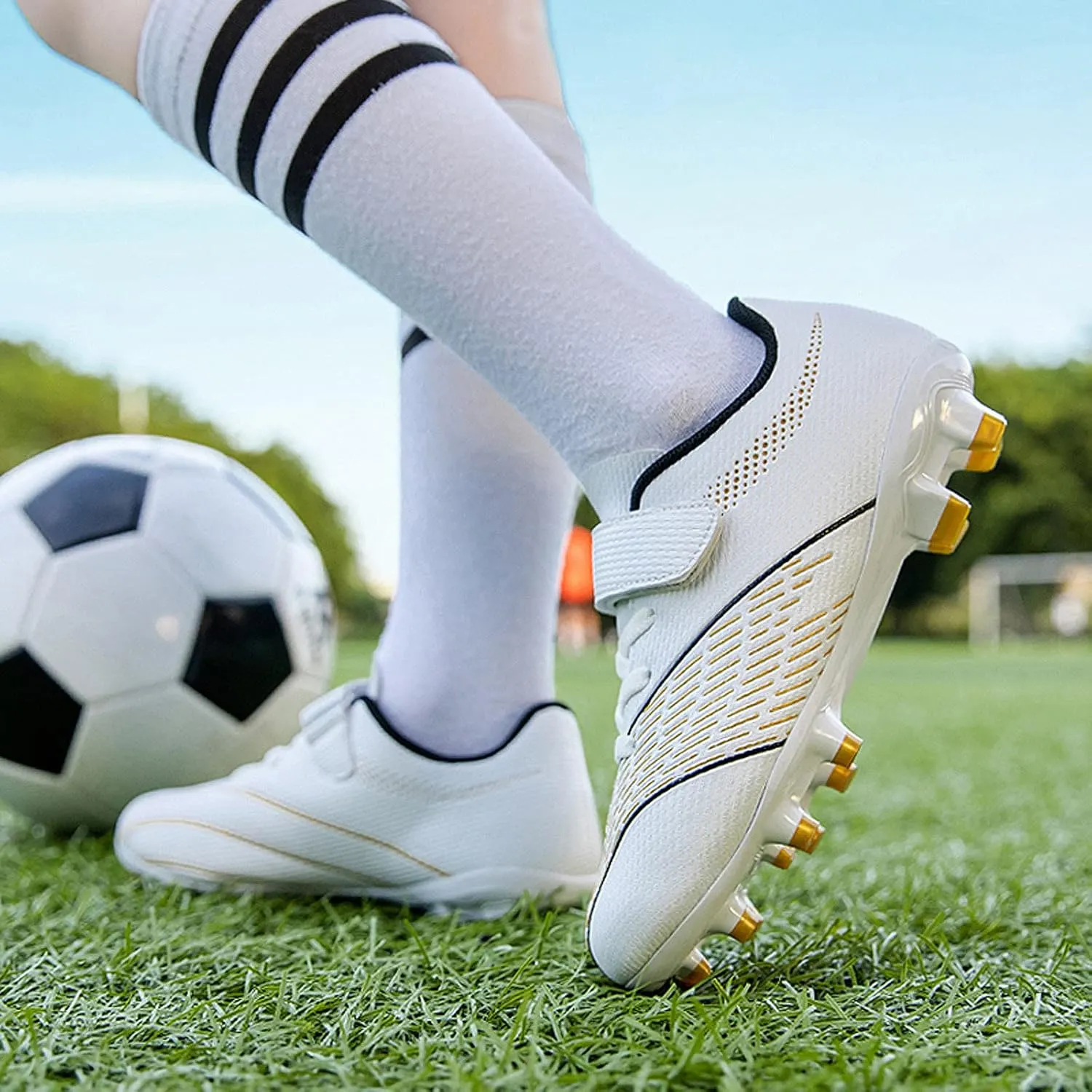 FLIOZY Football Shoes Kids Athletic Soccer Cleats Shoes Boys Girls Competition Training ShoesOutdoor/Indoor Lightweight Breathable Football Boots Sneakers