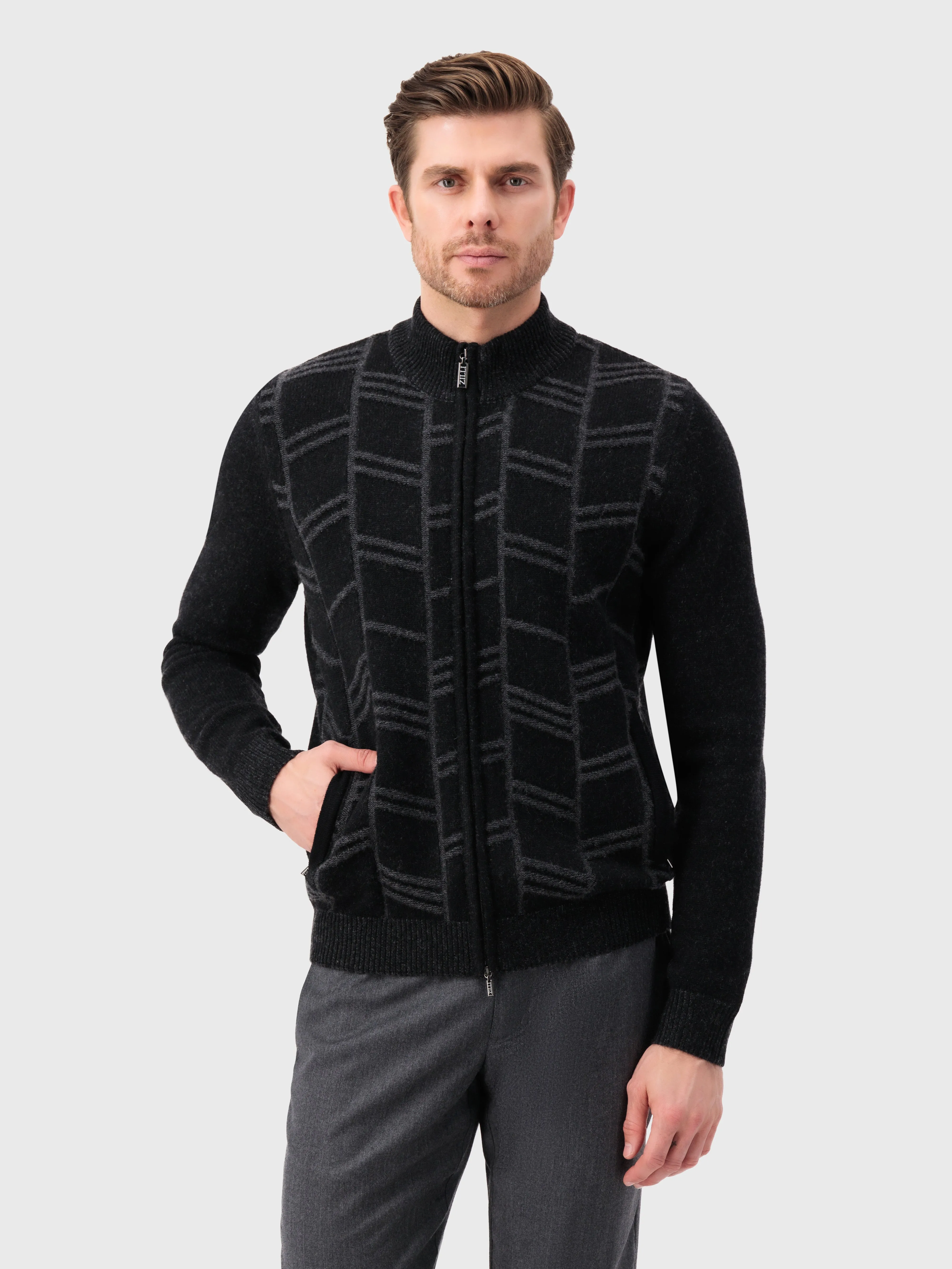 Geometric Pattern Knit Sweater in Cashmere and Wool Black