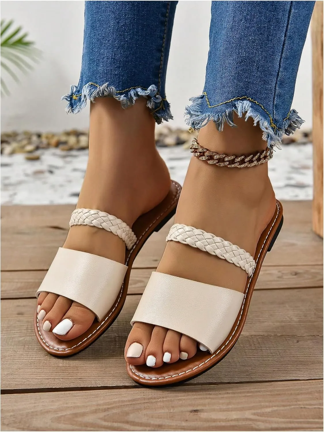 GORGLITTER Women's Leather Braided Flat Sandals Dressy Trendy Open Toe Slip on Slides Summer Vacation Beach Sandal