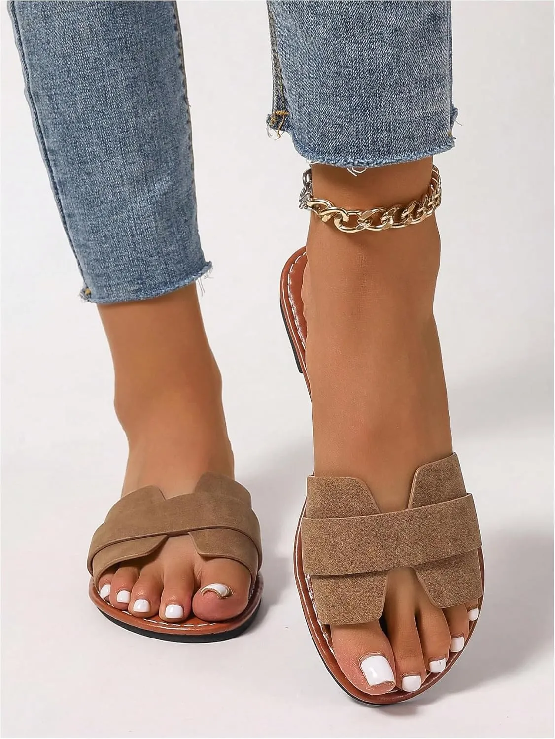 GORGLITTER Women's Open Toe Dressy Beach Sandal Trendy 2025 Comfy Flat Slide Summer Sandals