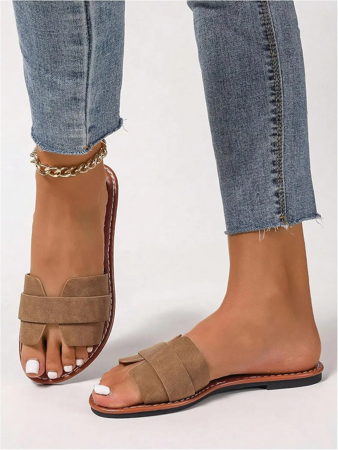 GORGLITTER Women's Open Toe Dressy Beach Sandal Trendy 2025 Comfy Flat Slide Summer Sandals