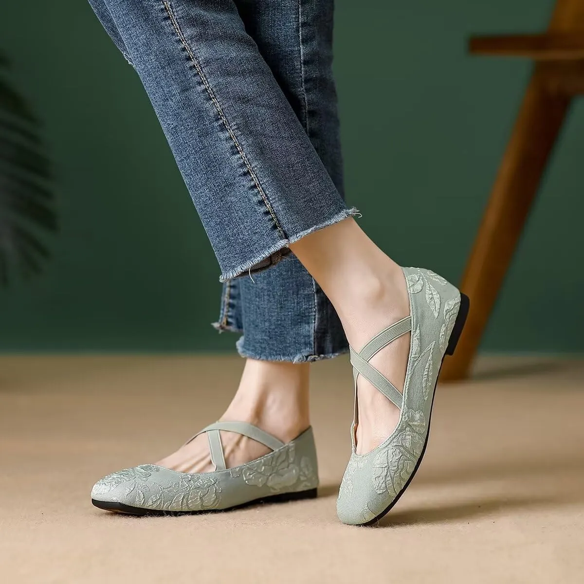 Hee grand Elegant Square Toe Mary Jane Shoes for Women Chinese Style Embroidered Flats with Ankle Strap