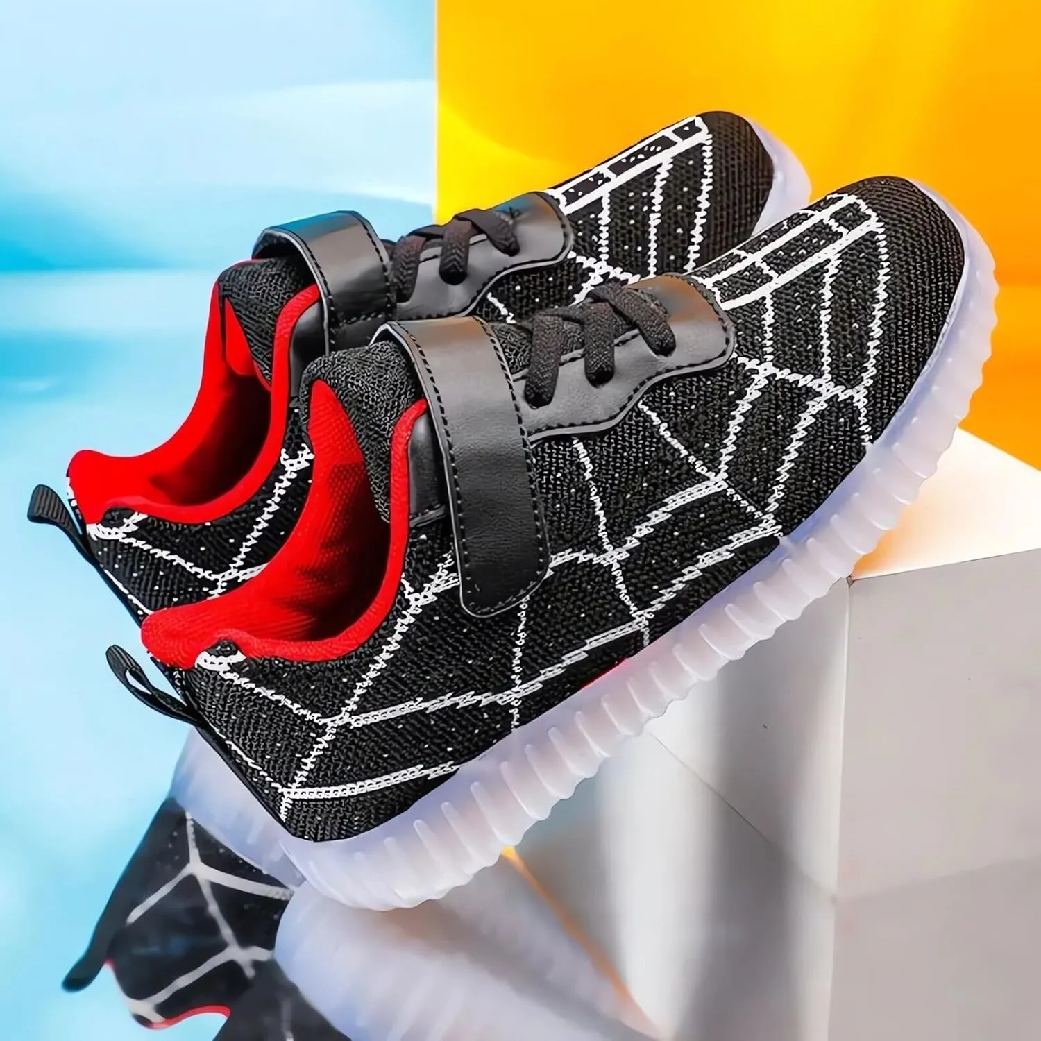 Kids LED Shoes Boys Girls Light Up Trainers Children USB Charging Flashing Sneakers Gift for Birthday Halloween Xmas