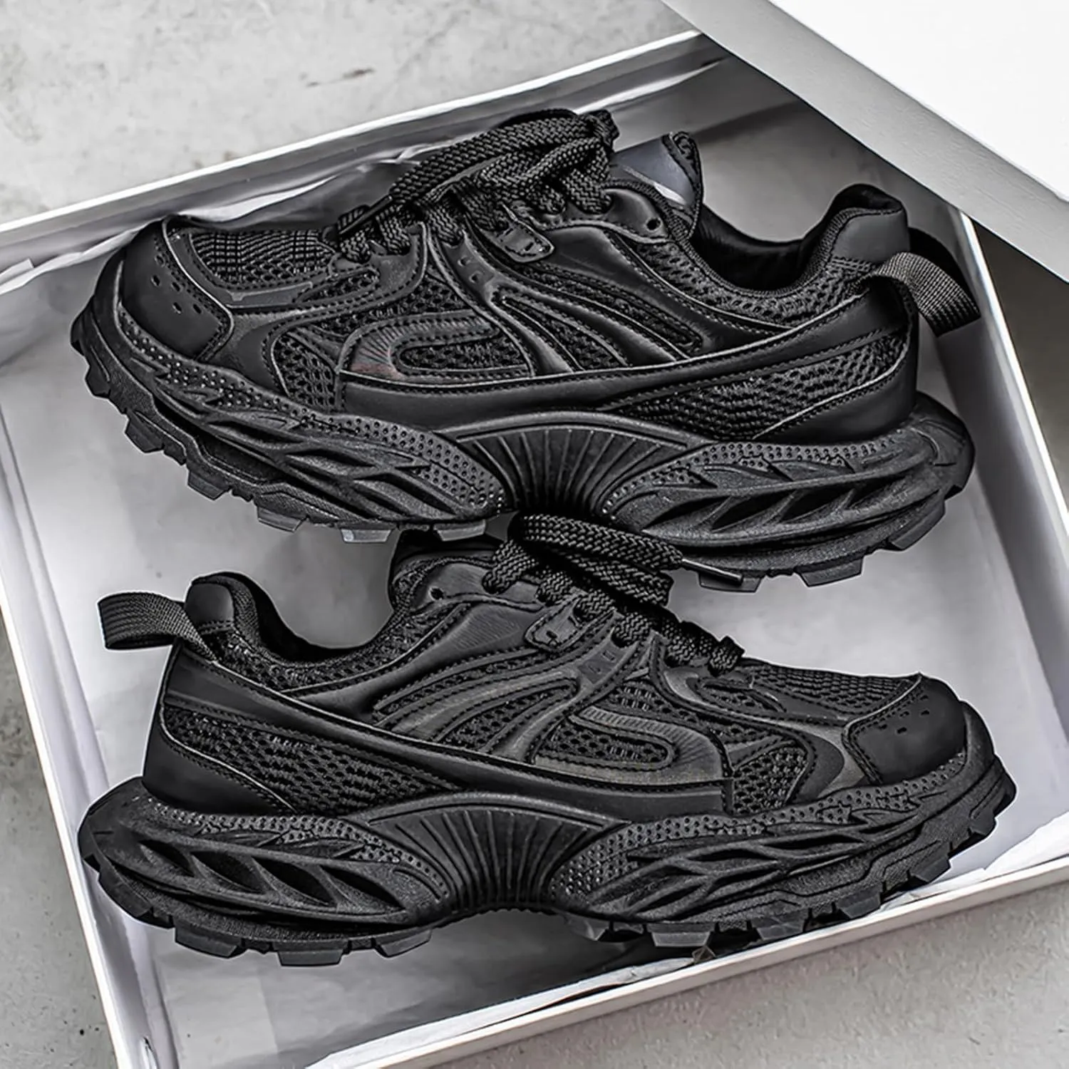 Men's Fashion Colorblocking Chunky Platform Lace-up Sneakers Casual Non Slip Round Toe Shoes for Walking Driving Daily Shoes