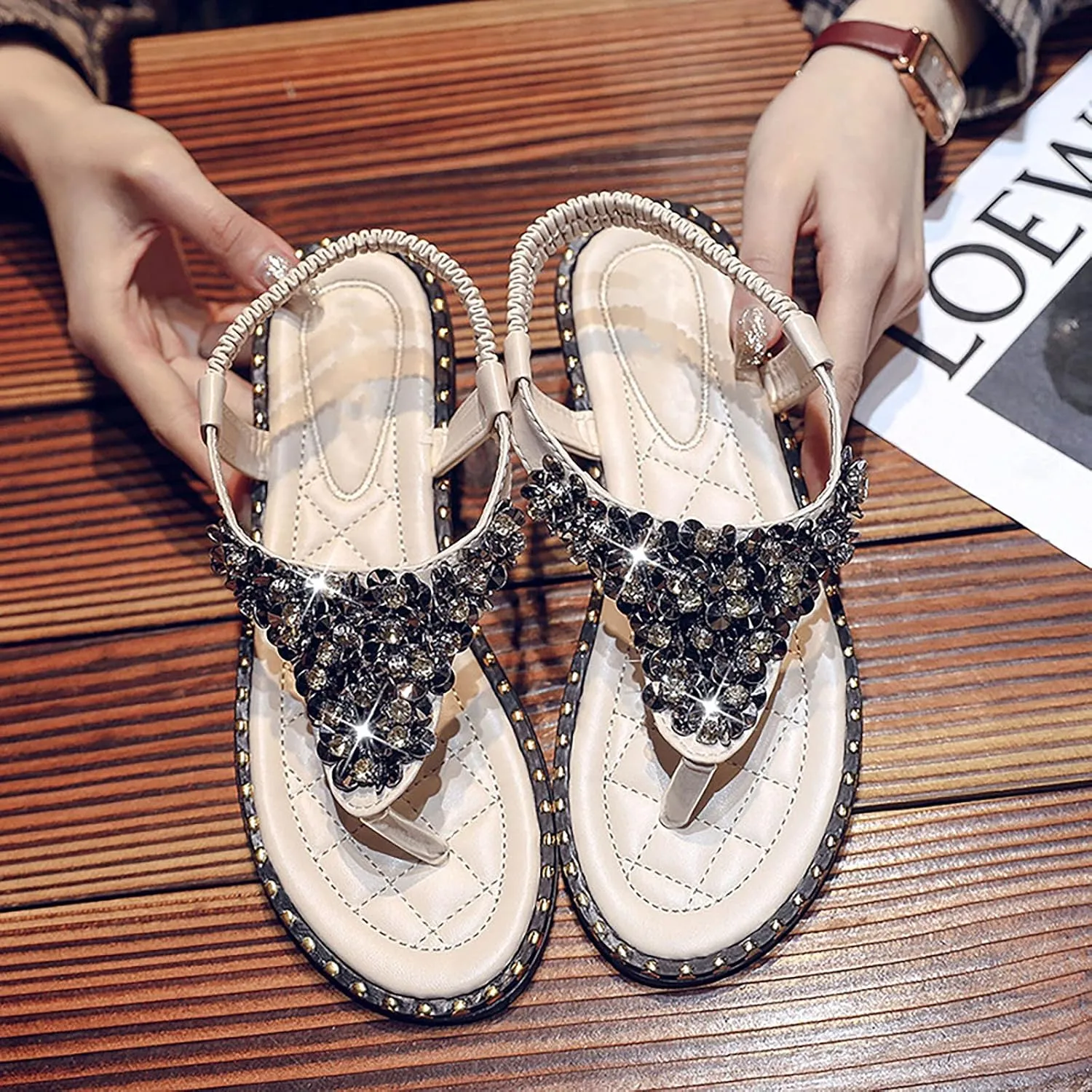 oiangi Sandals Women Fashion Casual Beaded Rhinestones Elastic Strap Thong Flat Sandals Summer Comfortable Trendy Open Toe Beach Shoes
