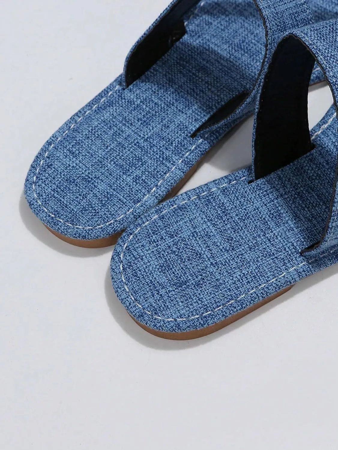 OYOANGLE Women's Demin Toe Ring Flat Sandals Strappy Casual Trendy Outdoor Slippers Summer Slip On