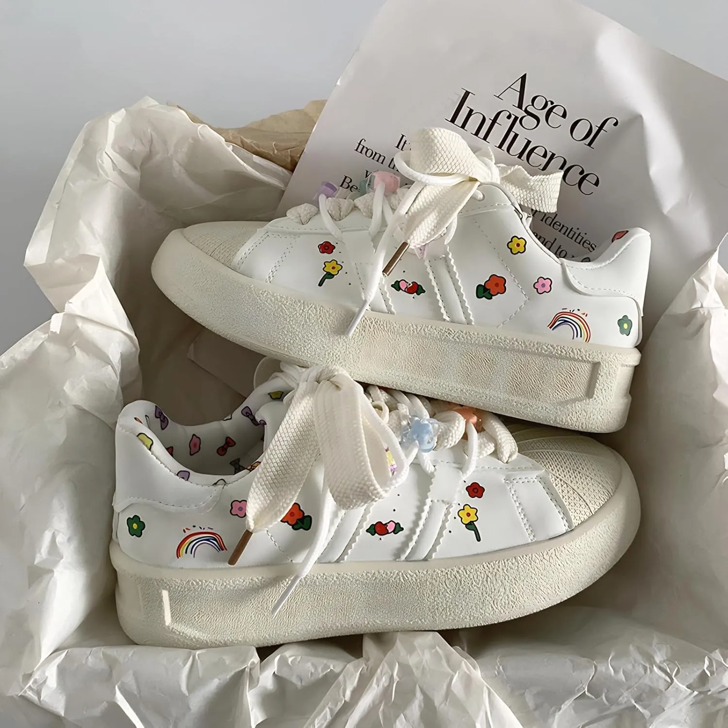 Star and Graffiti Platform Shoes Fashion Chunky Sneakers for Women Trendy Casual Aesthetic Skateboard Shoes