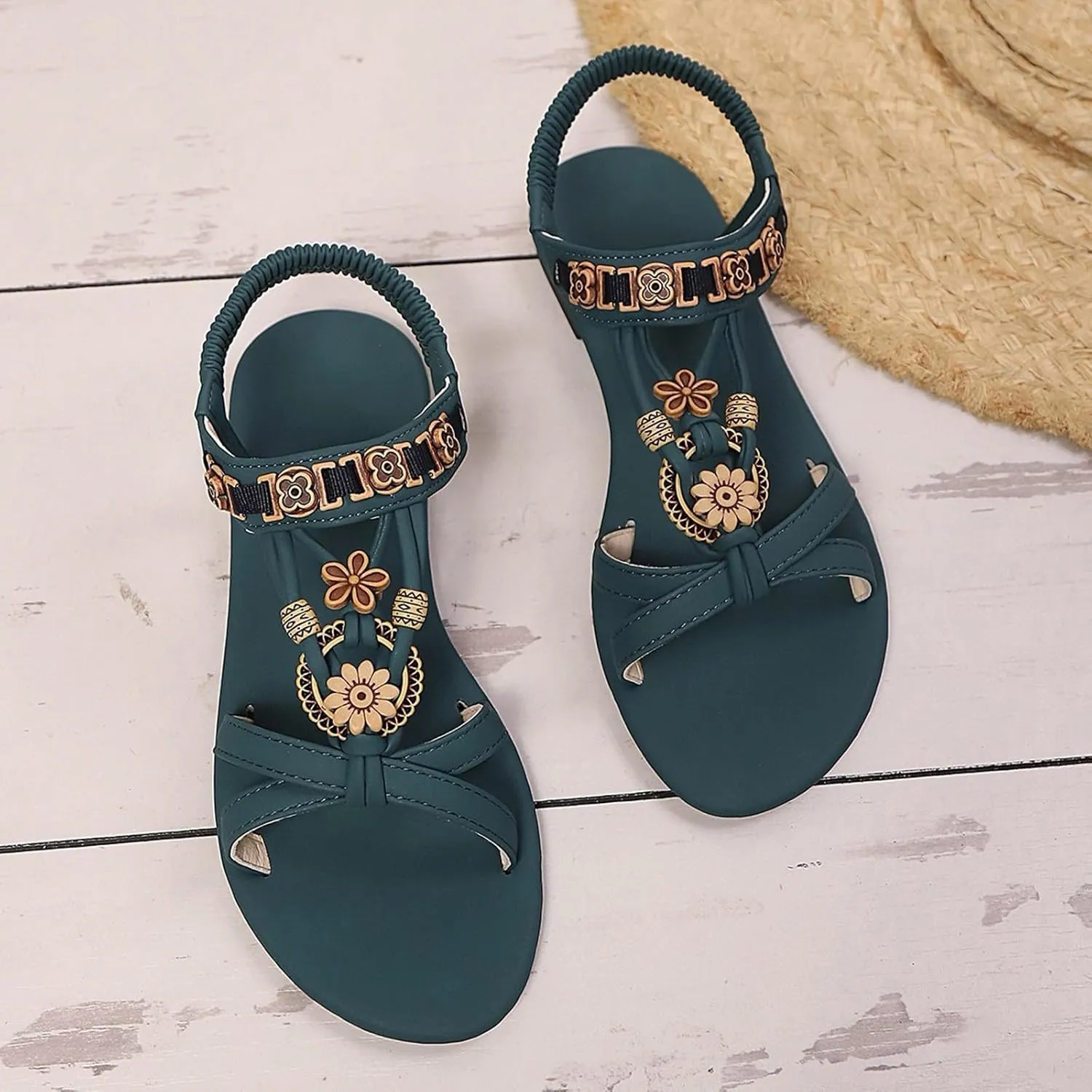 Summer flat Sandals For Women 2025 New Casual Comfortable boho Sandal Trendy low heel dress shoes for womens