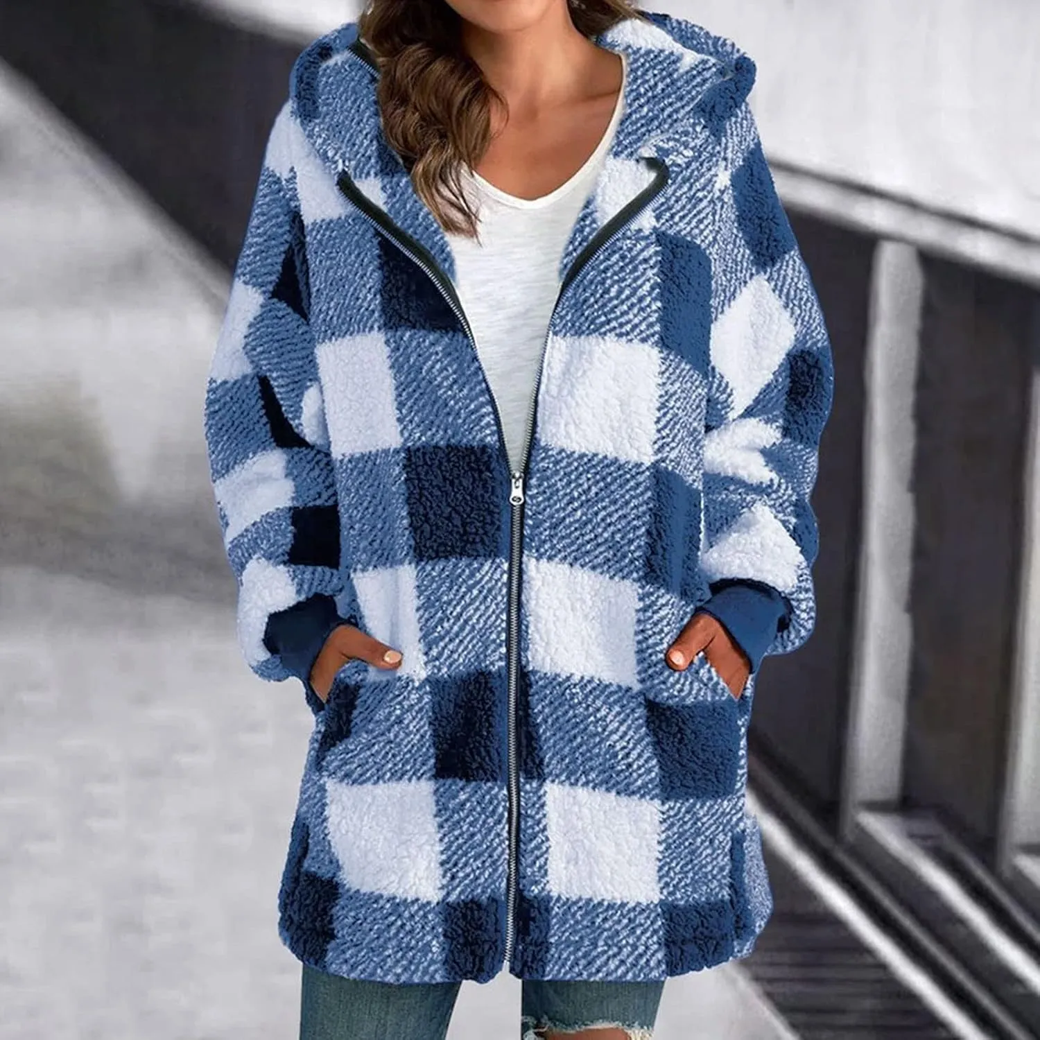 Womens Oversized Sherpa Jacket Fuzzy Fleece Jackets Zip Up Outerwear Teddy Bear Sweater Coats with Hood