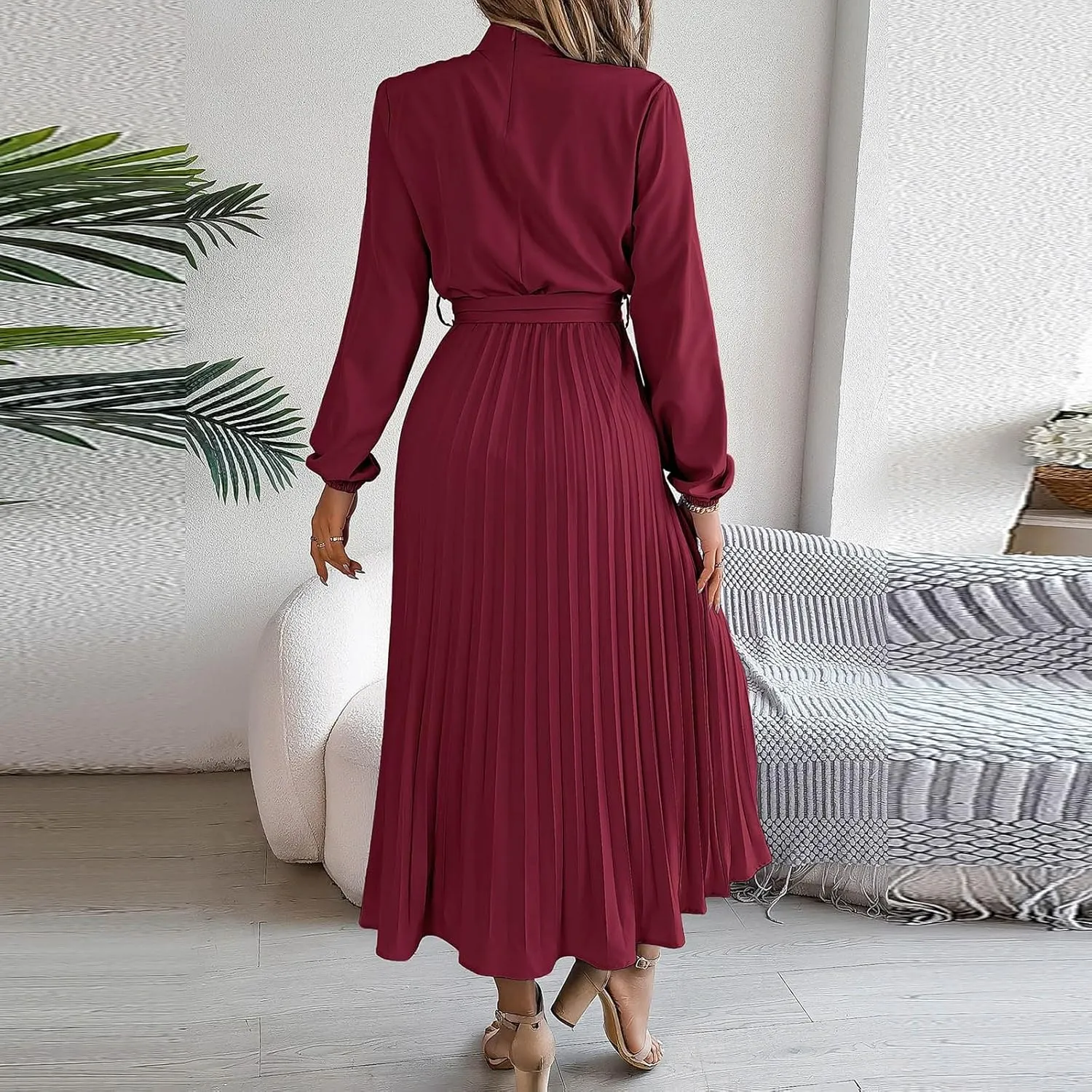 Womens Stylish Ruched Bodycon Mini Dress Pleated Tummy Control Long Sleeve Dresses Solid Tiered Flowy Party Dress